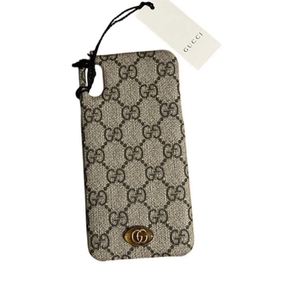 NIB Gucci IPhone‎ Cover for X/XS Pro with Paperwork